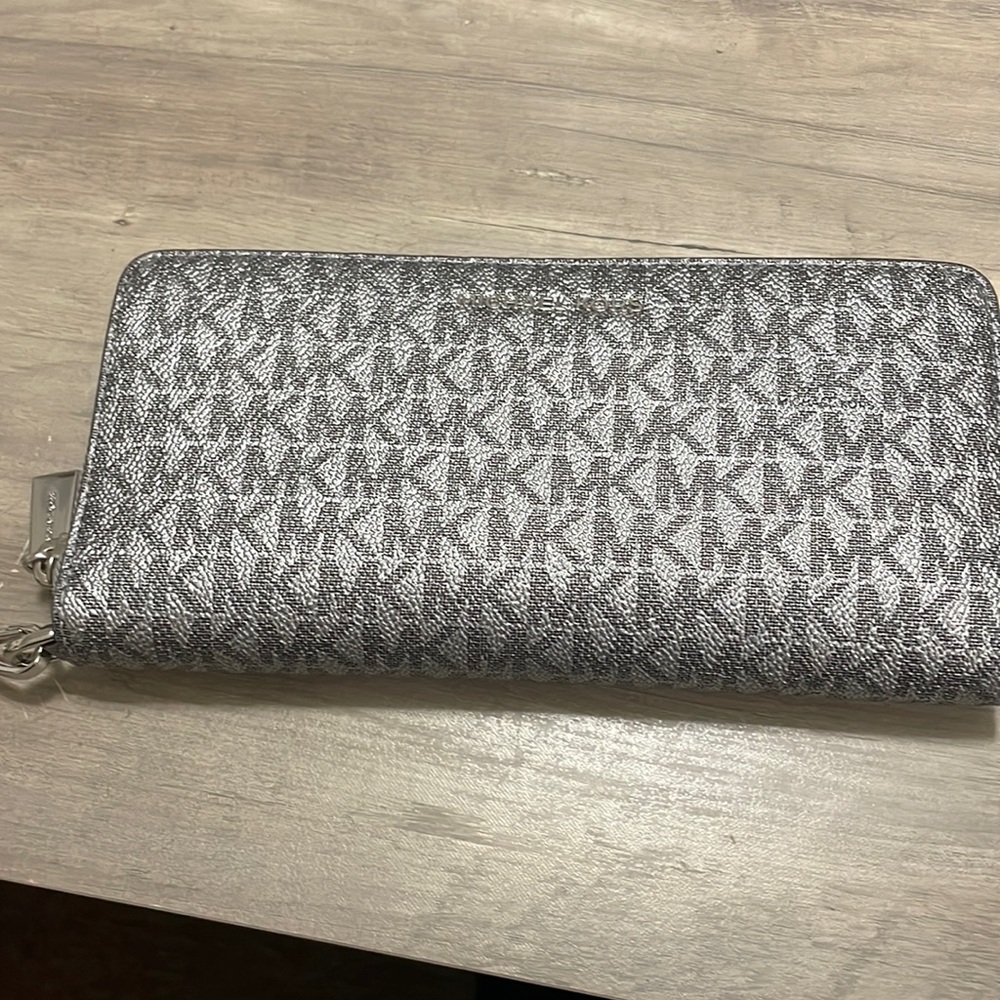 Brand new without Tags